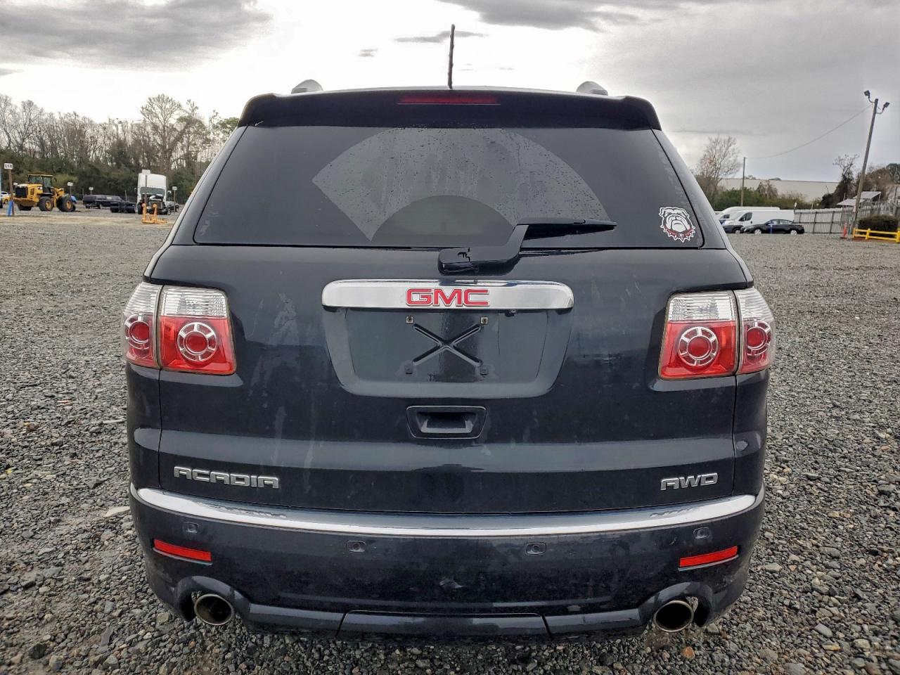 2011 GMC ACADIA DENALI photo 6