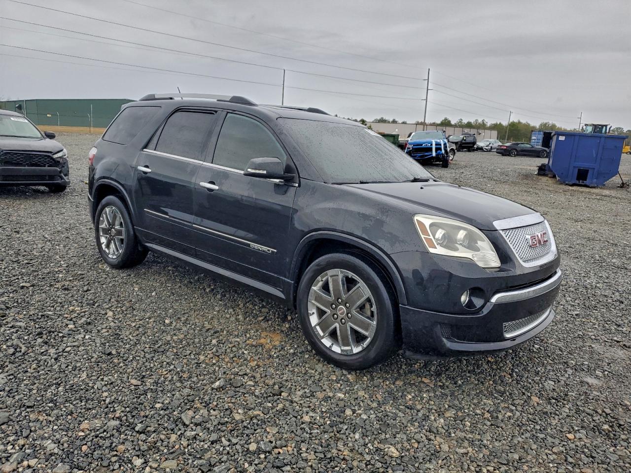2011 GMC ACADIA DENALI photo 4