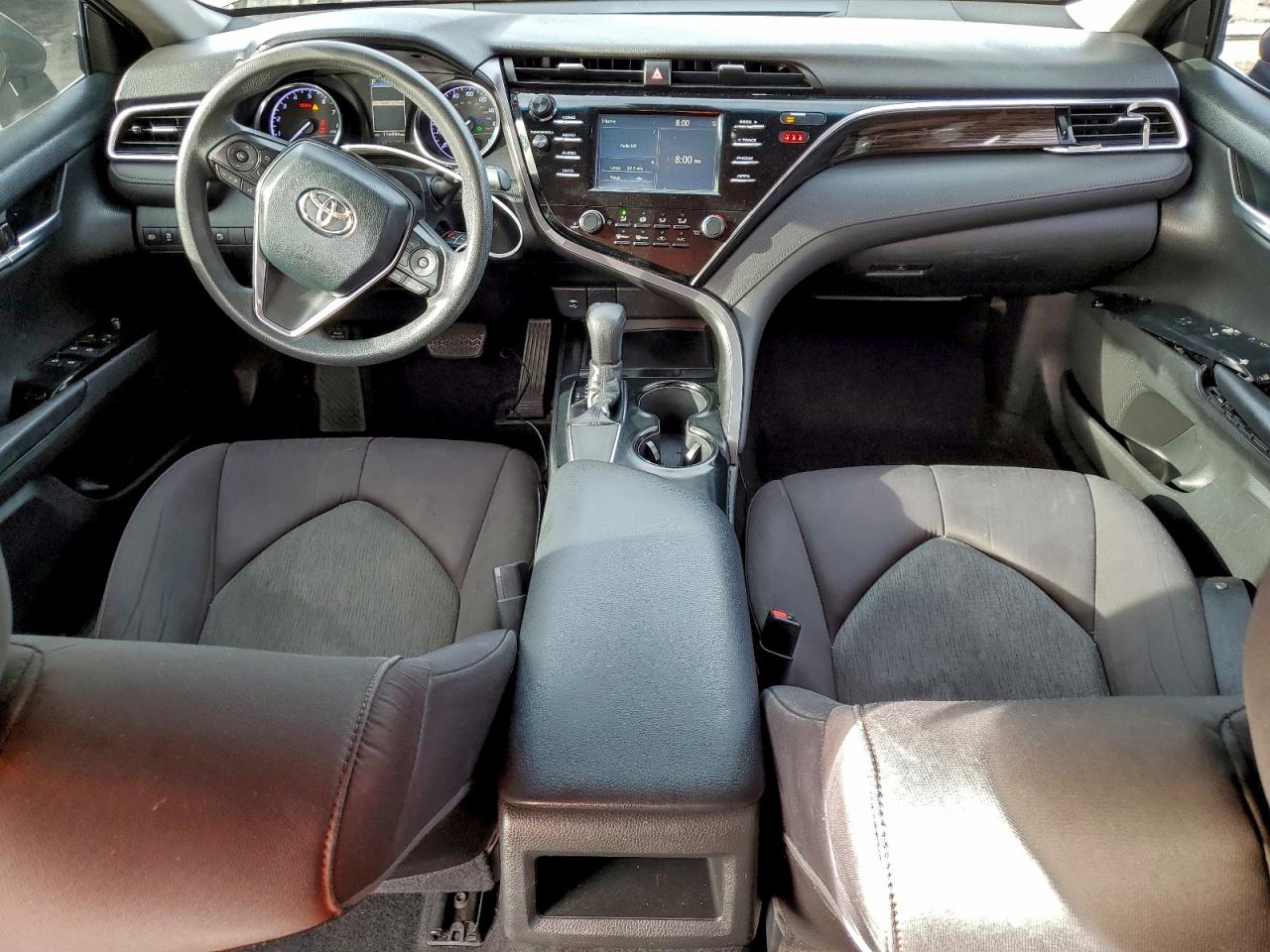 2018 TOYOTA CAMRY L photo 8