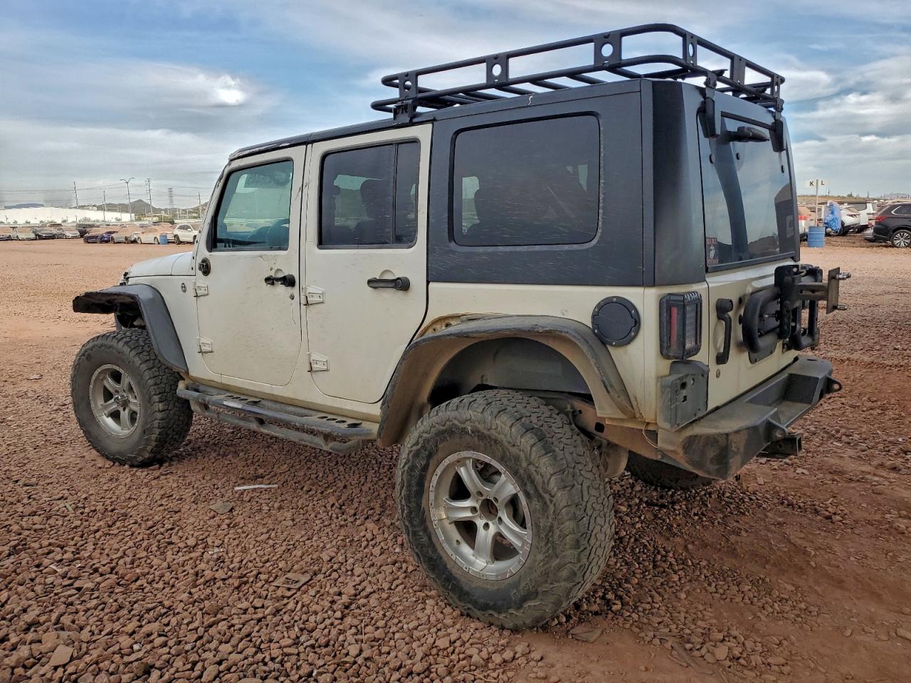 2010 JEEP WRANGLER UNLIMITED RUBICON photo 2