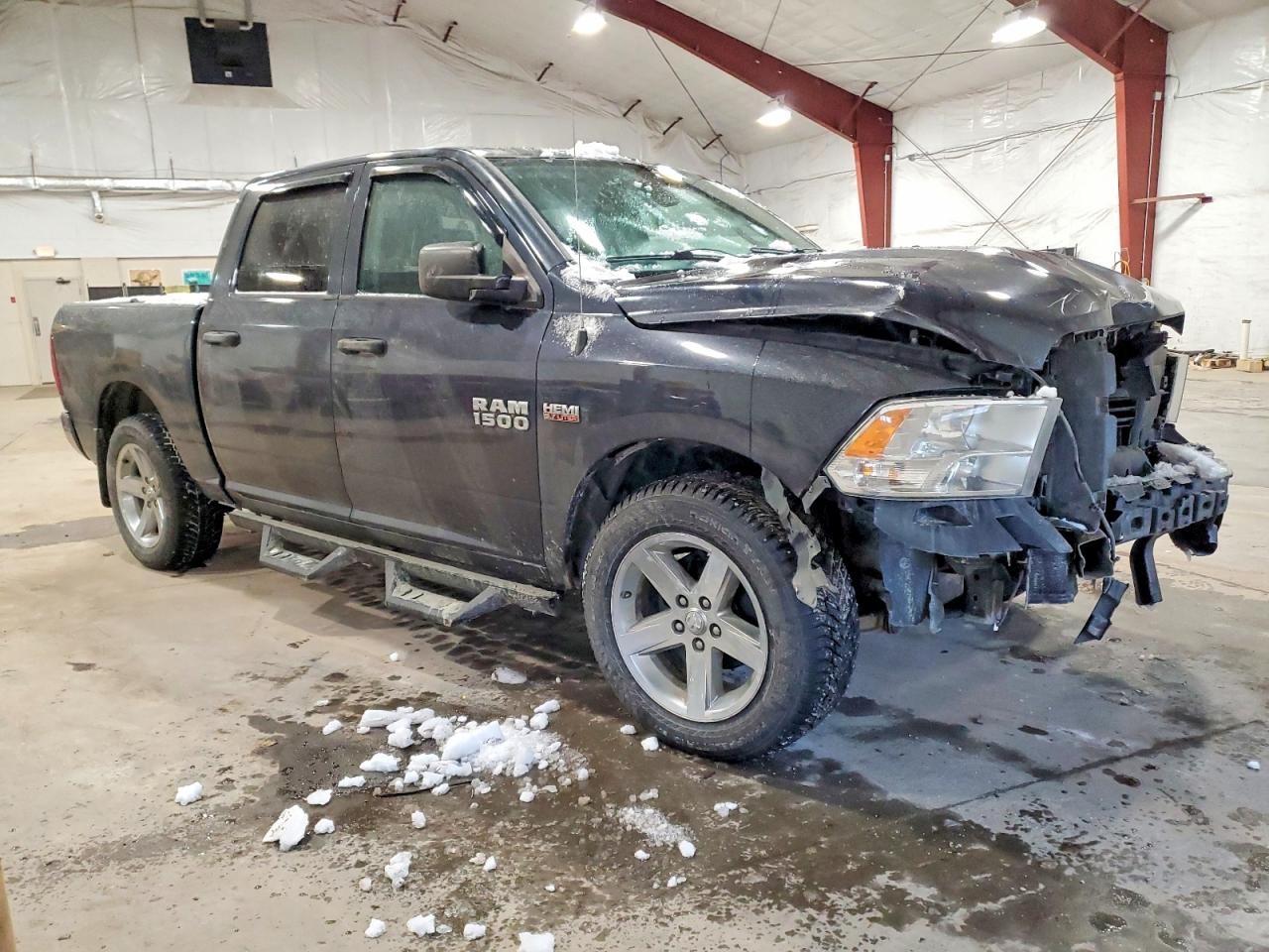 2014 RAM 1500 ST photo 4