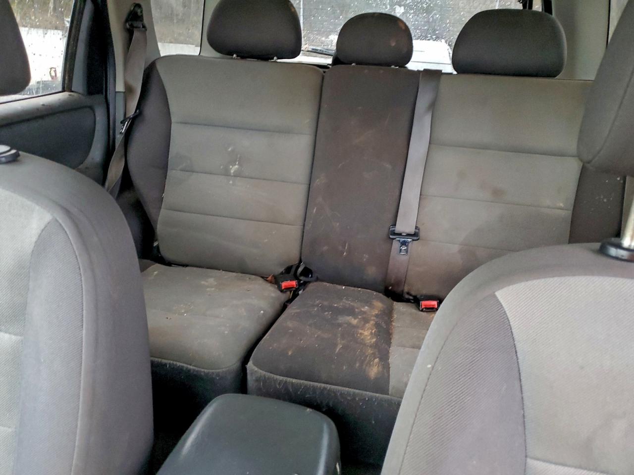 2005 FORD ESCAPE XLS photo 10