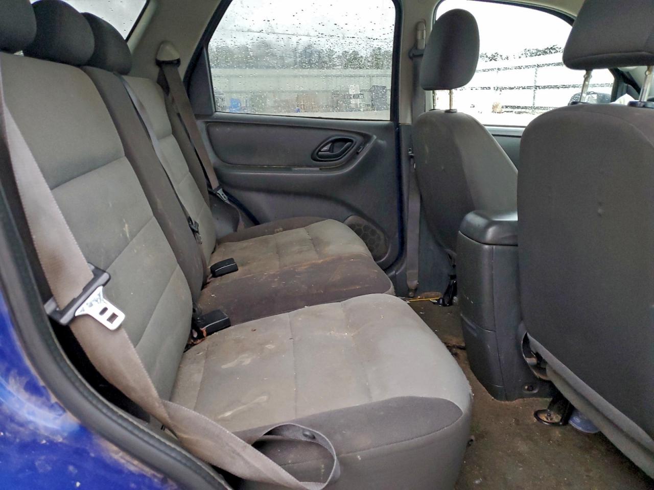 2005 FORD ESCAPE XLS photo 11