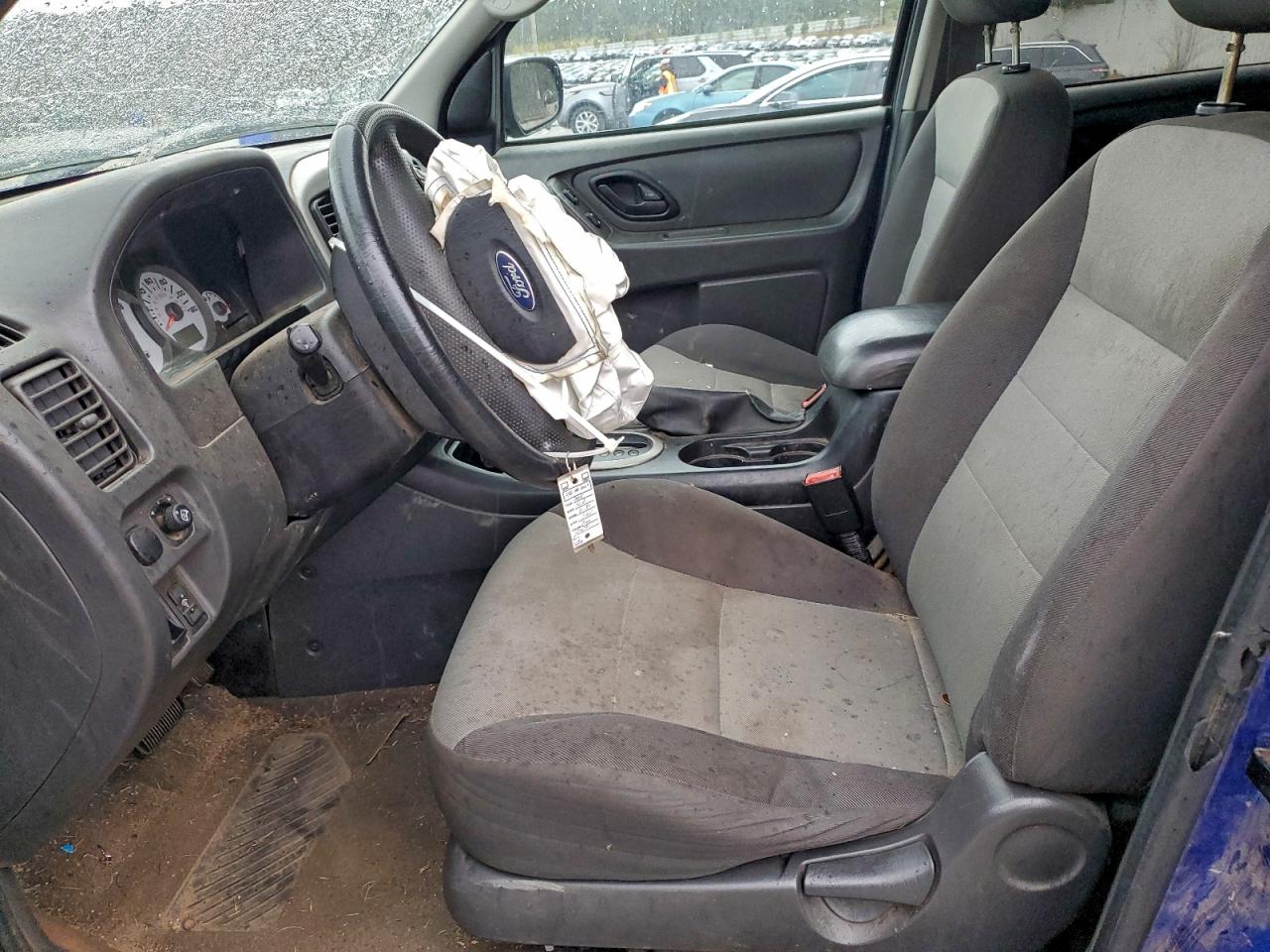 2005 FORD ESCAPE XLS photo 7