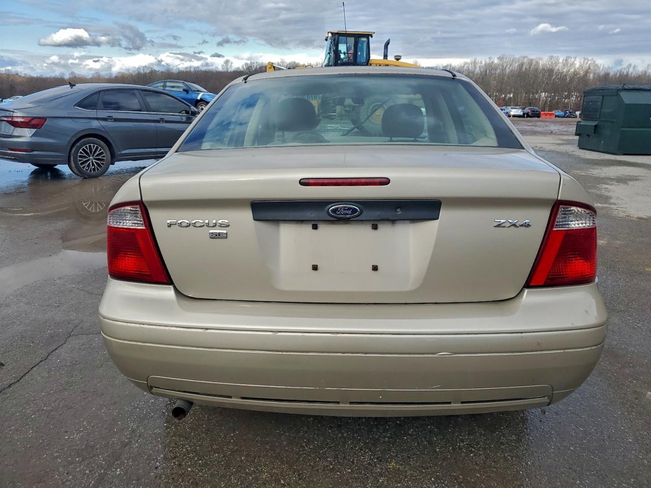 2006 FORD FOCUS ZX4 photo 6