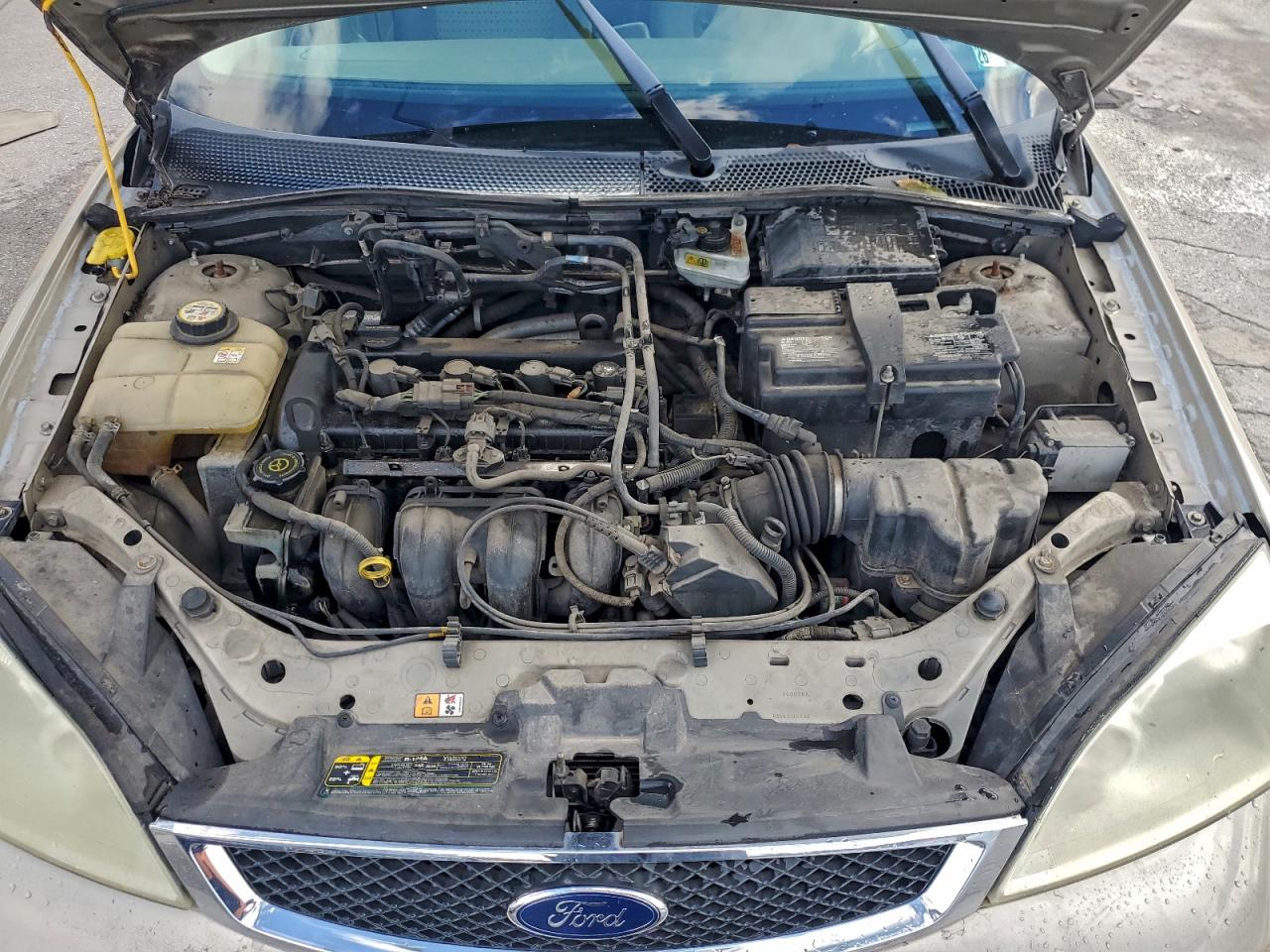 2006 FORD FOCUS ZX4 photo 11