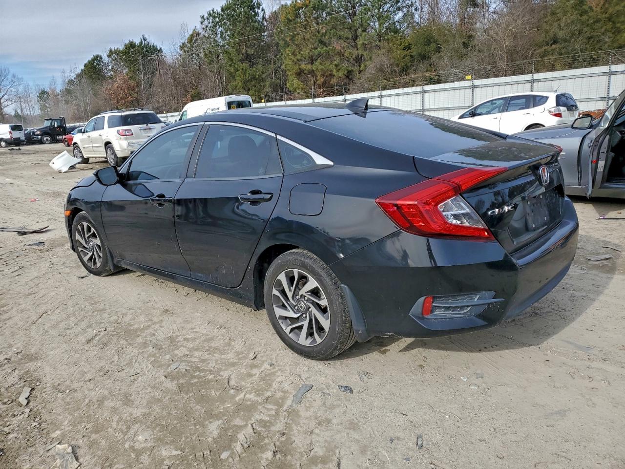2017 HONDA CIVIC EX photo 2
