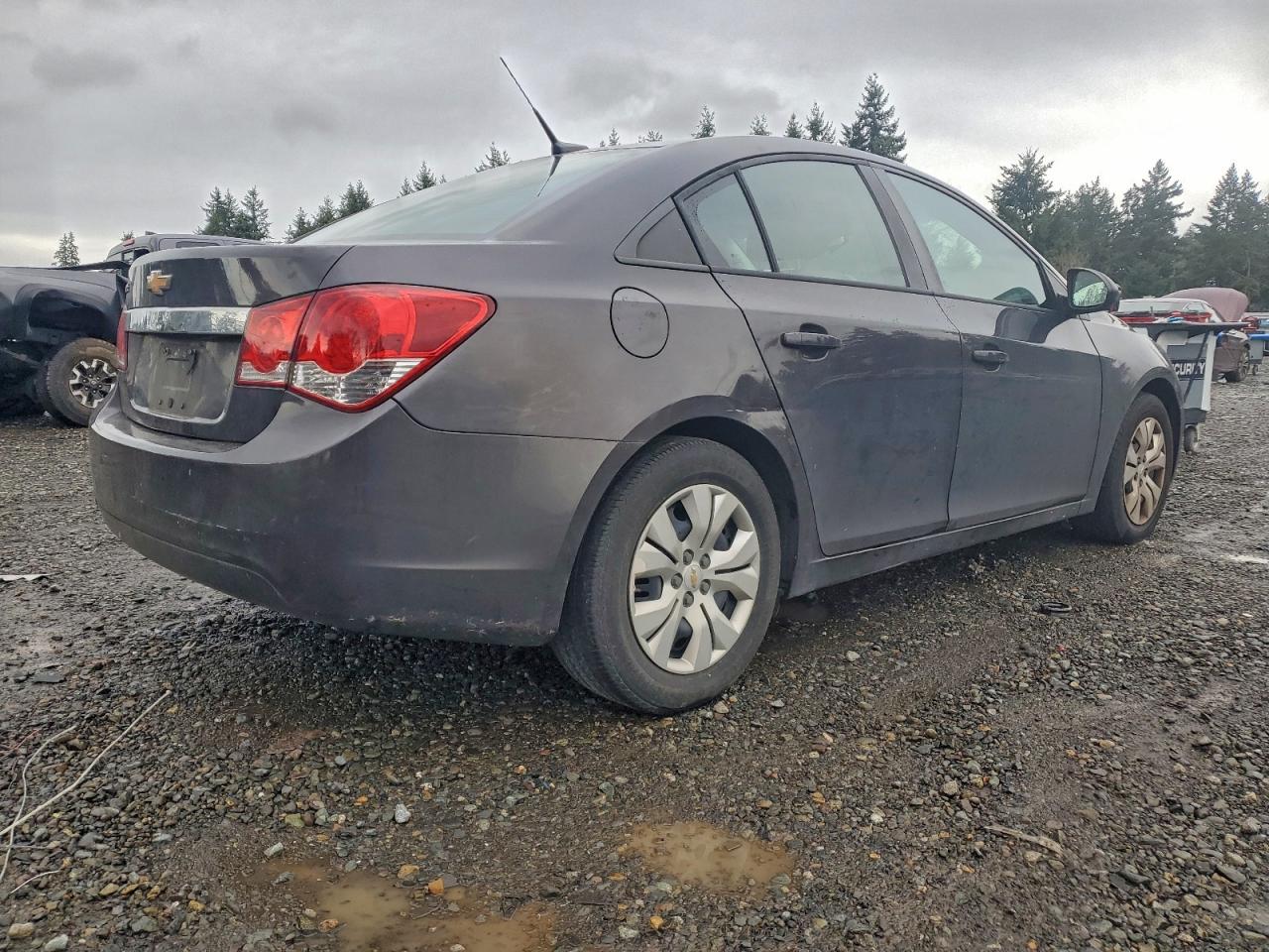 2014 CHEVROLET CRUZE LS photo 3