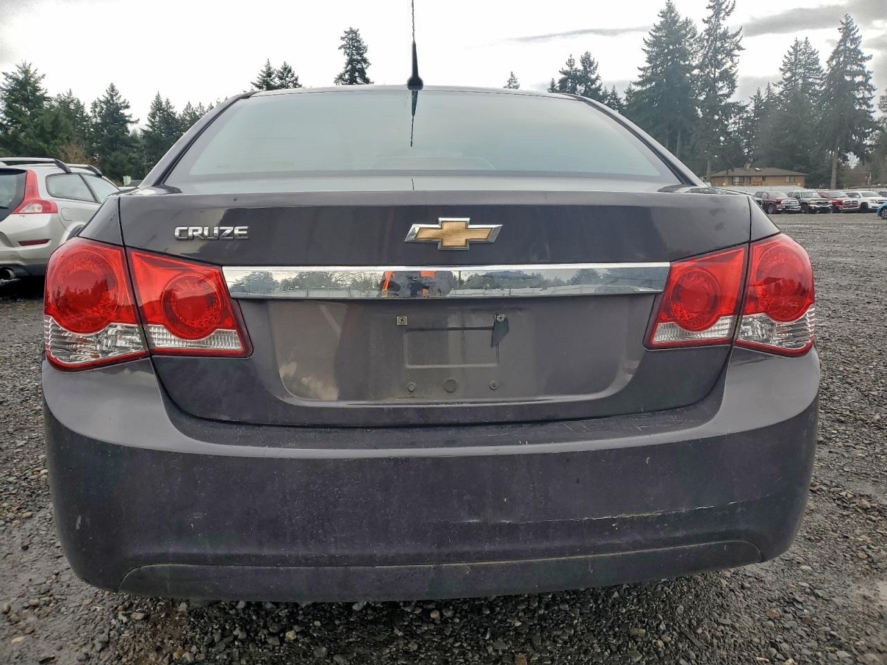 2014 CHEVROLET CRUZE LS photo 6