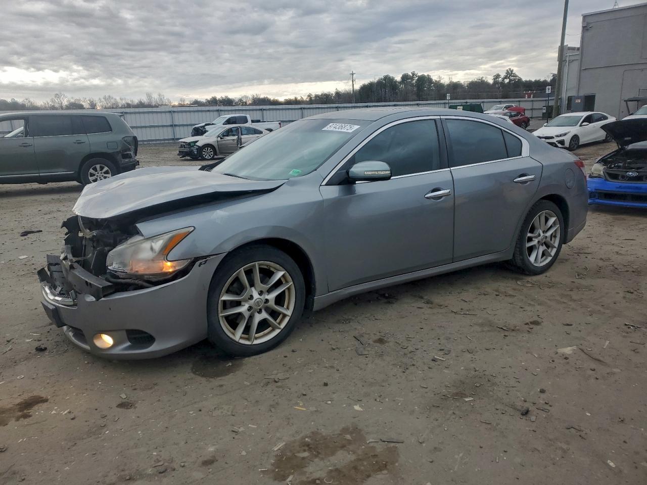 2009 NISSAN MAXIMA