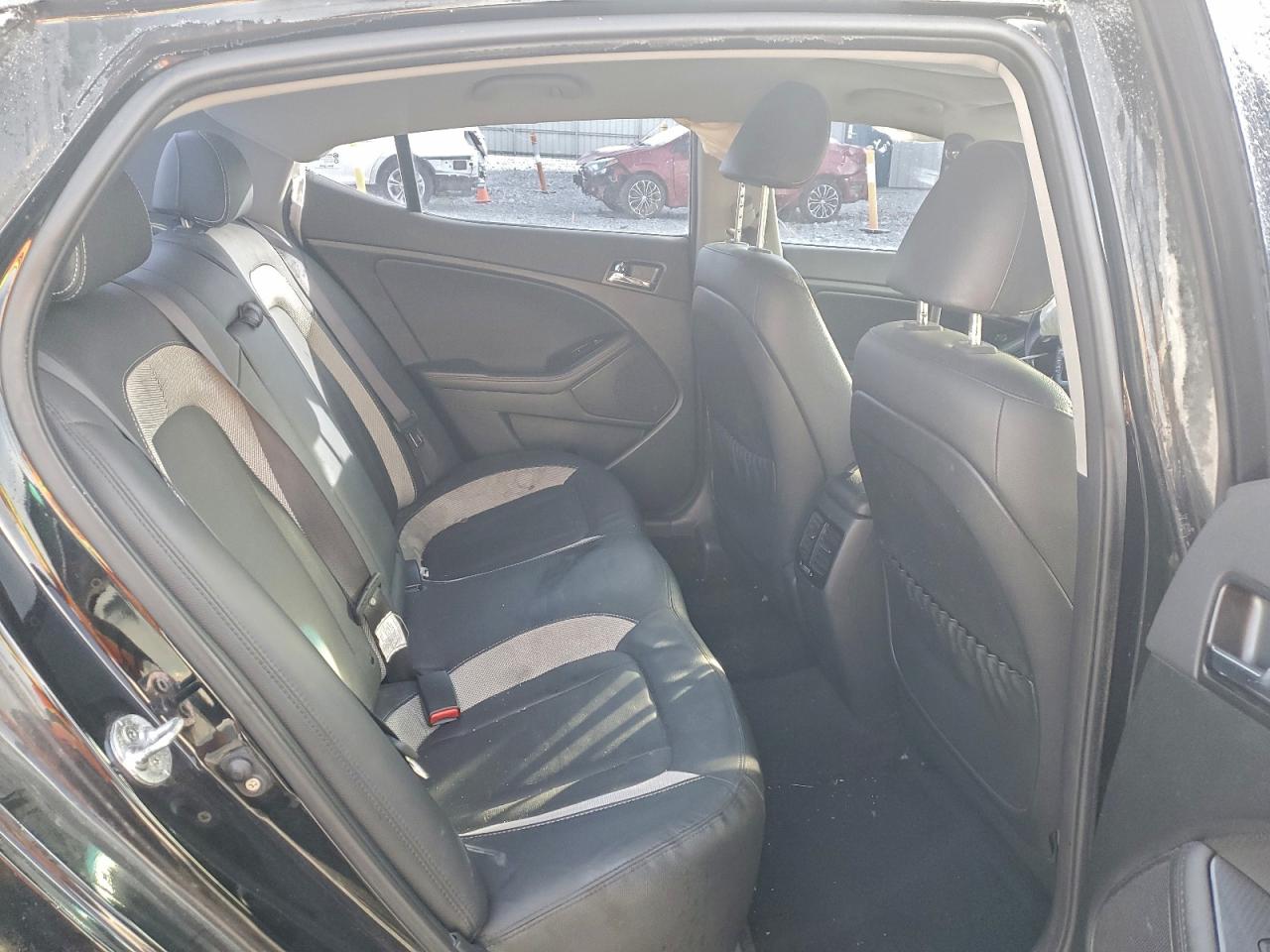 2011 KIA OPTIMA SX photo 10