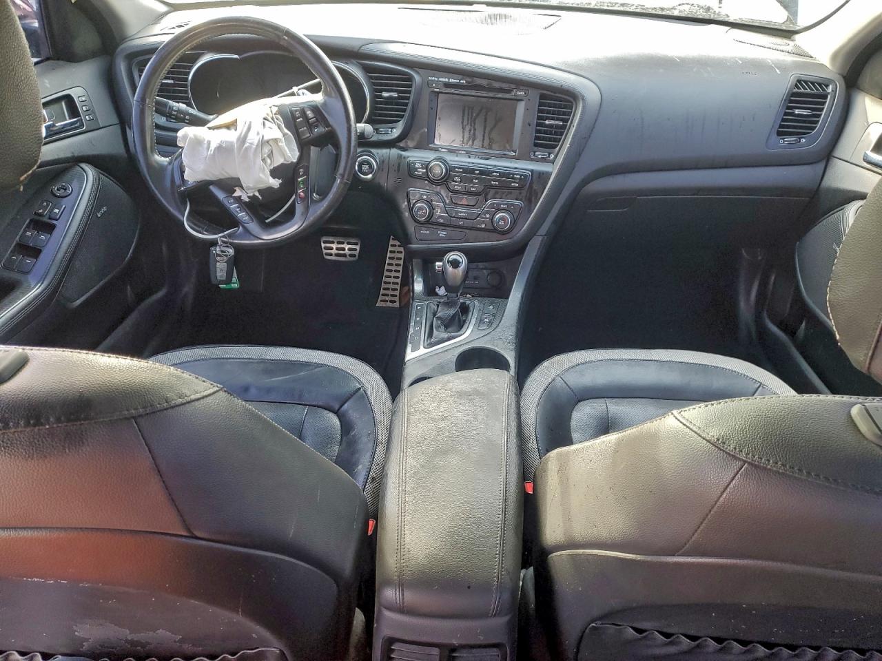 2011 KIA OPTIMA SX photo 8