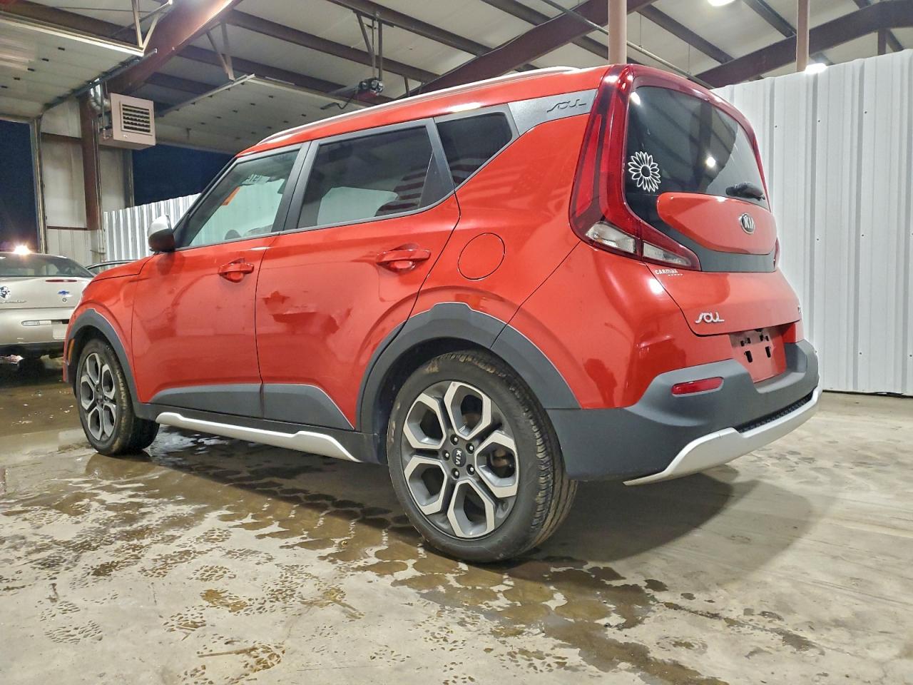2020 KIA SOUL LX photo 2