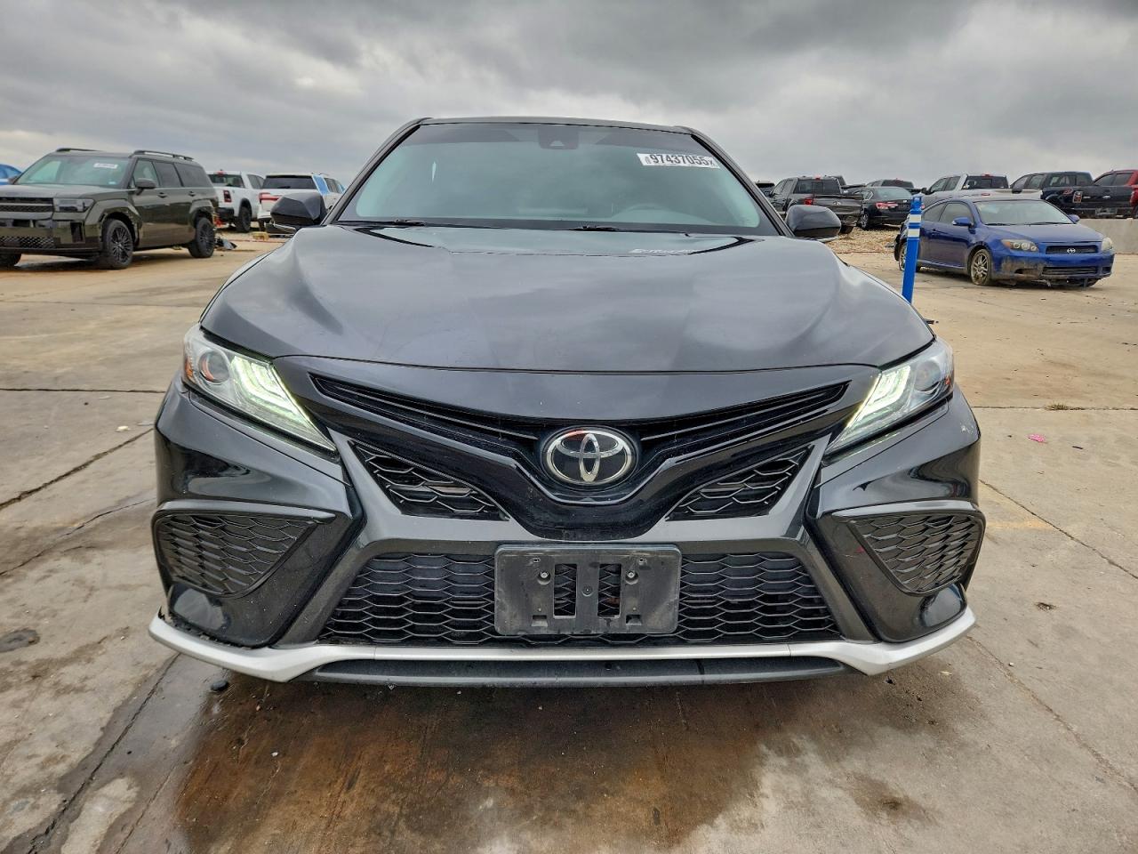 2023 TOYOTA CAMRY XSE photo 9