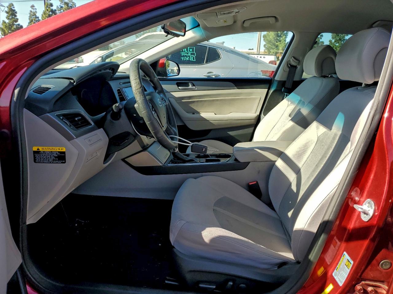 2015 HYUNDAI SONATA SE photo 13