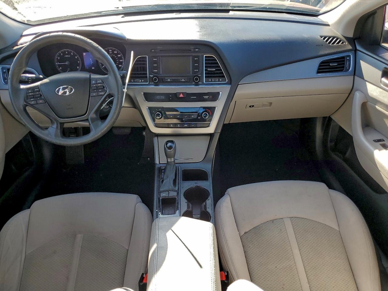 2015 HYUNDAI SONATA SE photo 15