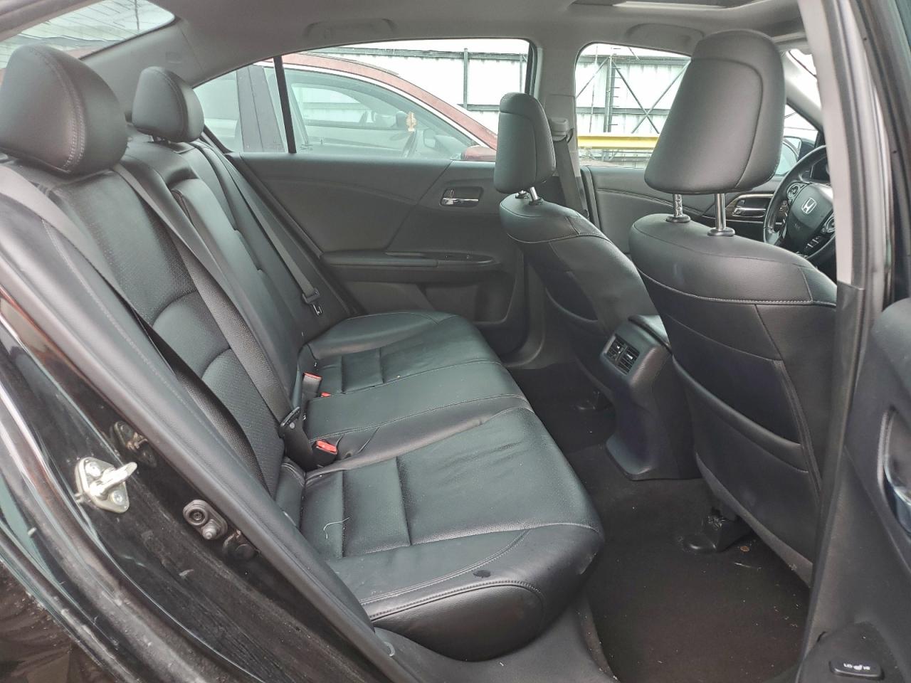 2017 HONDA ACCORD TOURING photo 10
