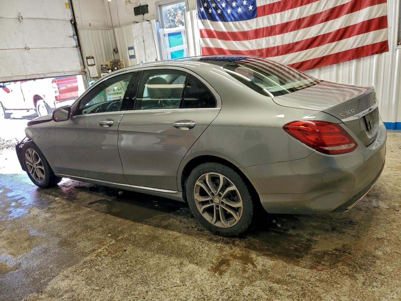 2015 MERCEDES-BENZ C 300 4MATIC photo 2