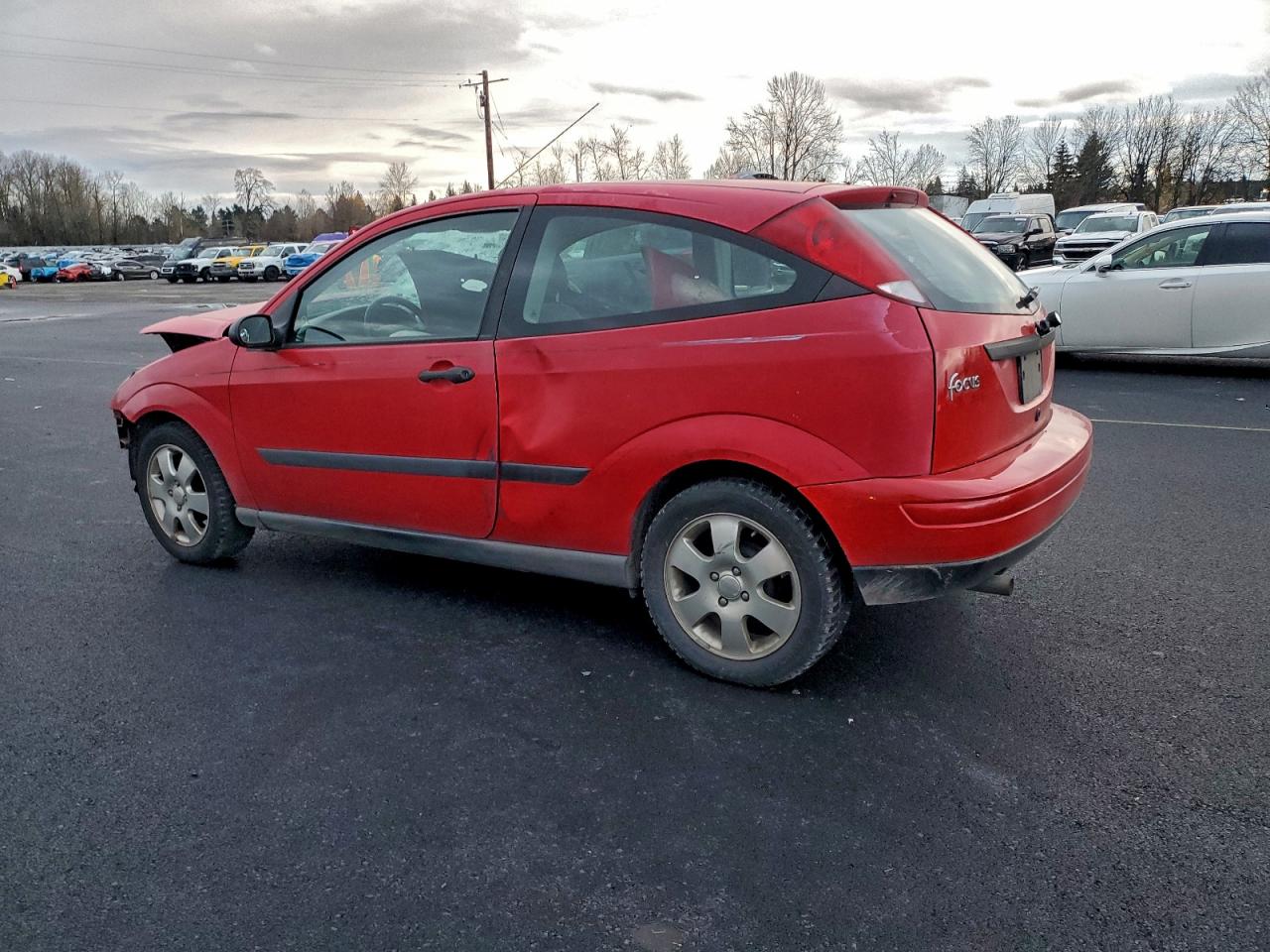 2000 FORD FOCUS ZX3 photo 2