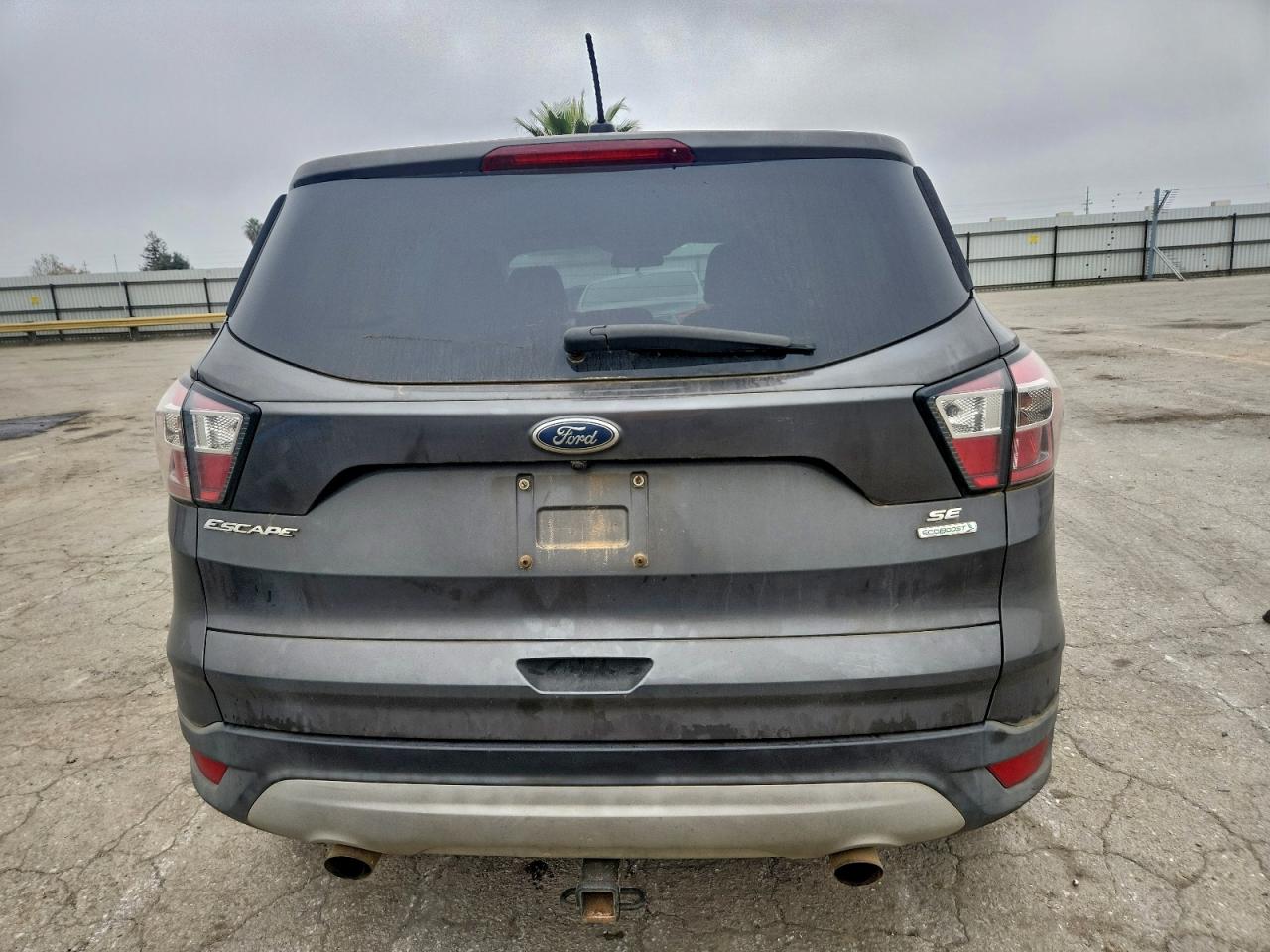 2017 FORD ESCAPE SE photo 6