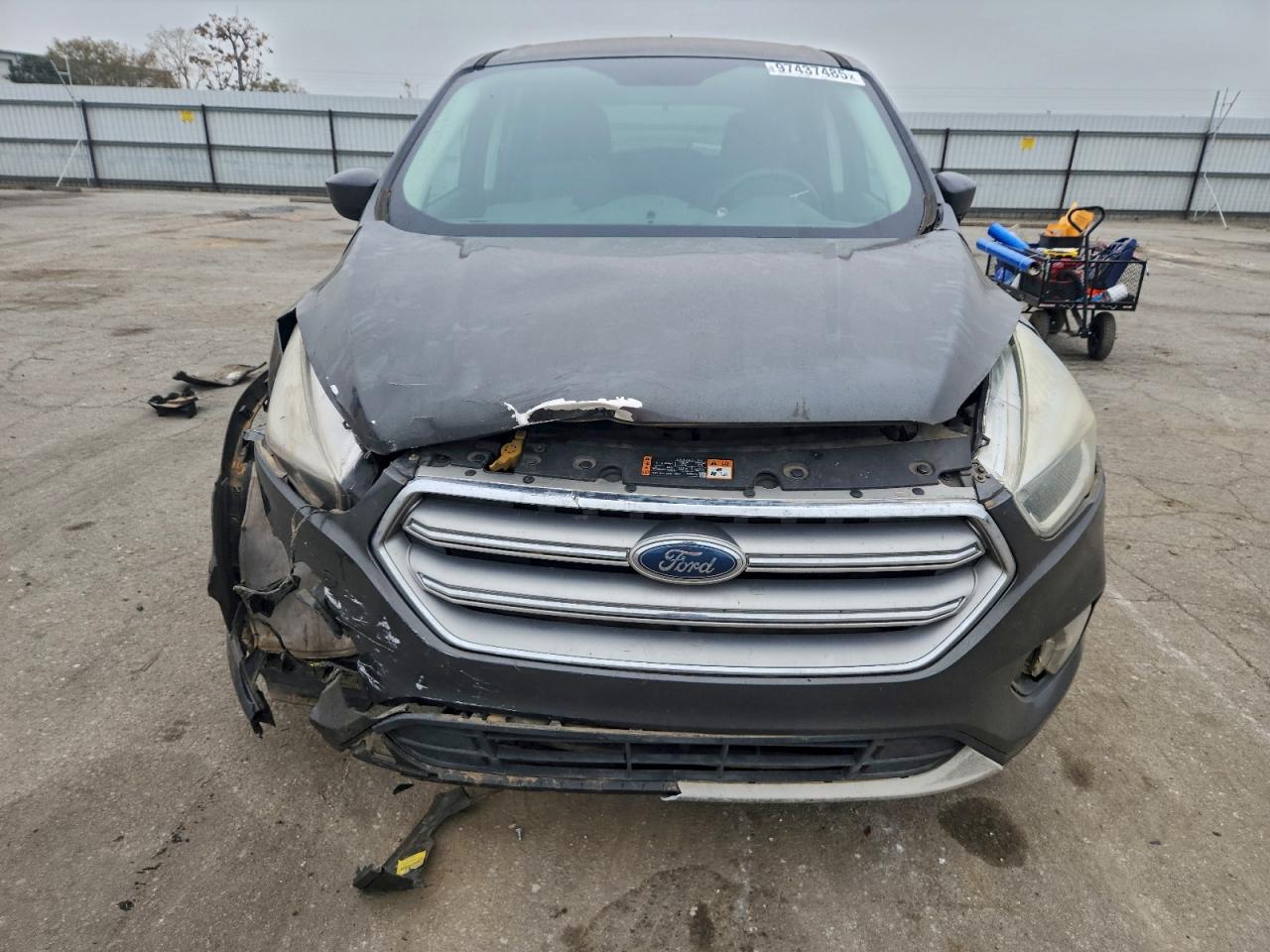 2017 FORD ESCAPE SE photo 5