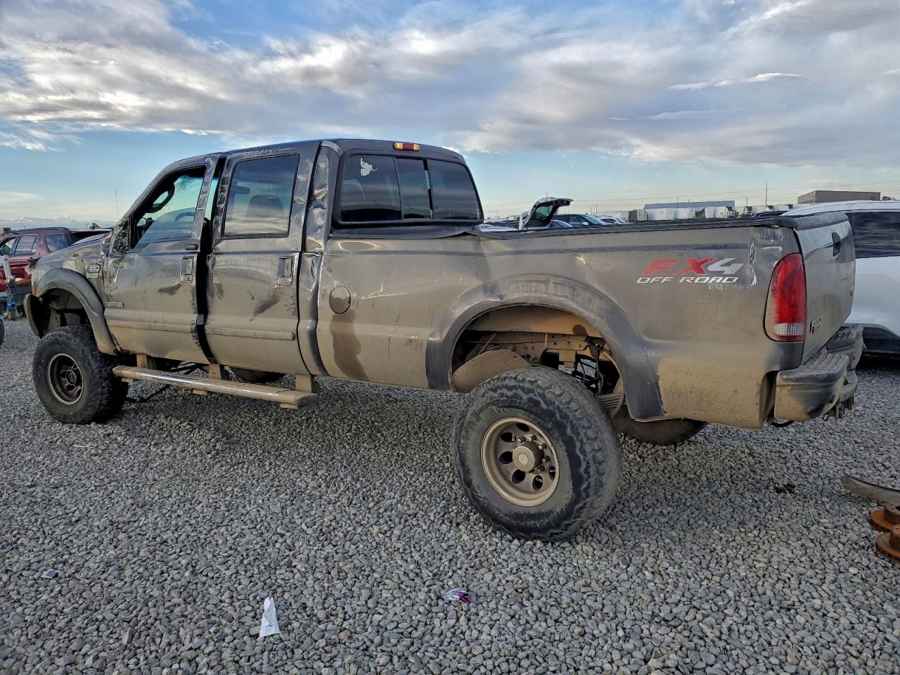 2004 FORD F350 SRW SUPER DUTY photo 2