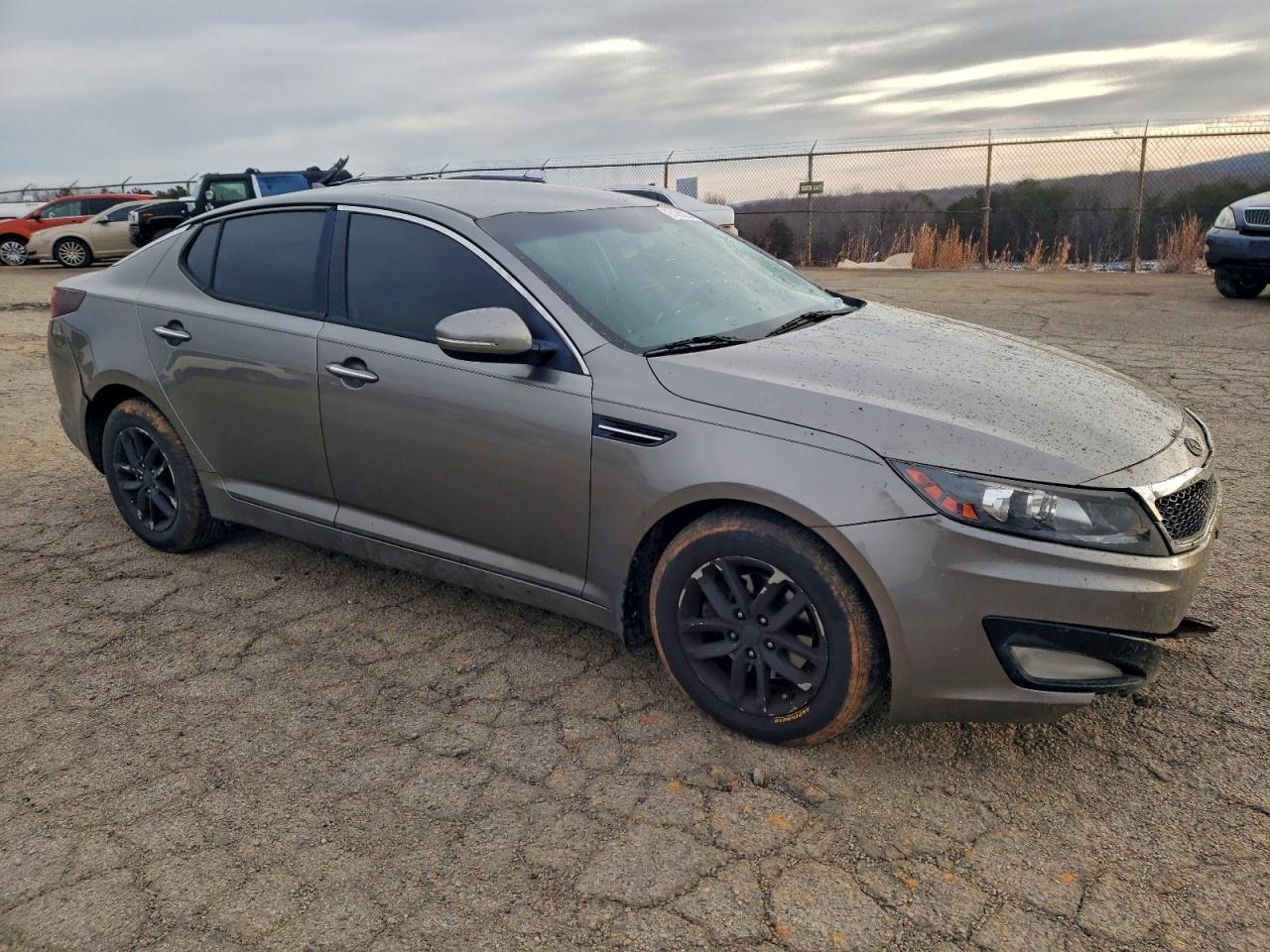 2013 KIA OPTIMA LX photo 4