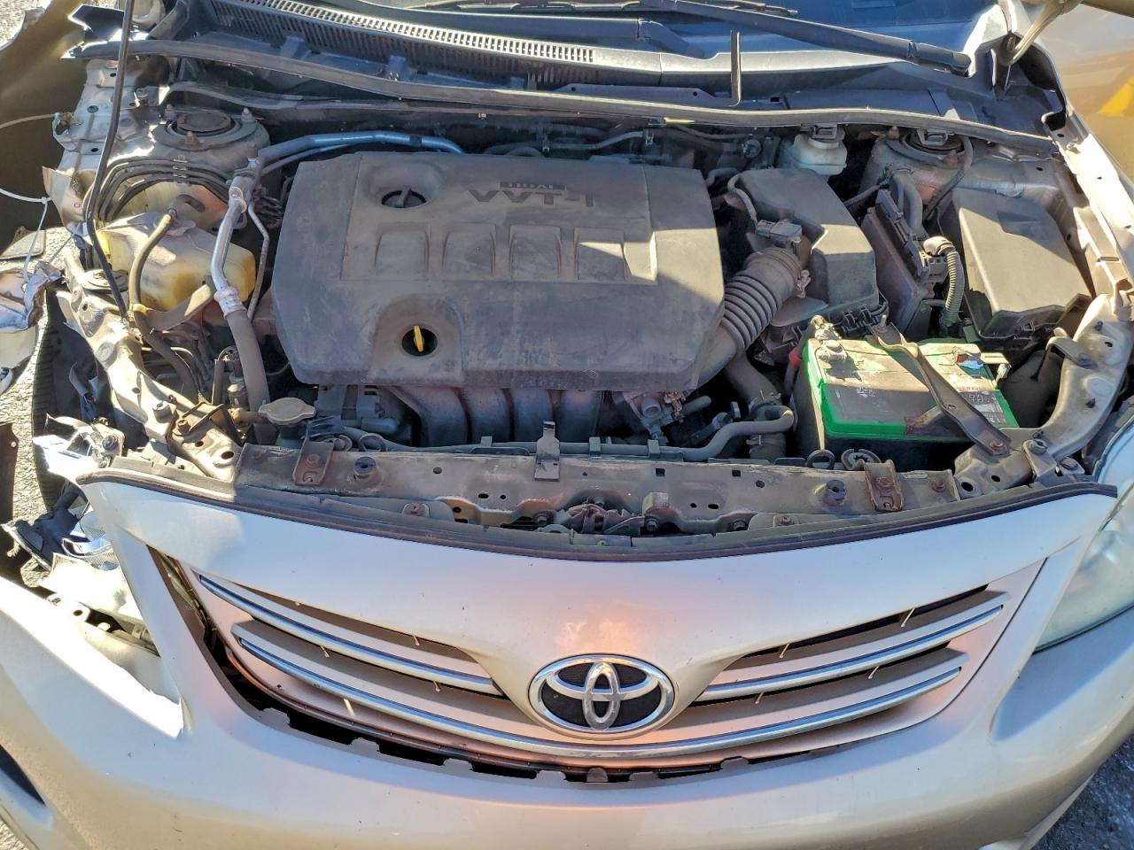 2013 TOYOTA COROLLA BASE photo 11
