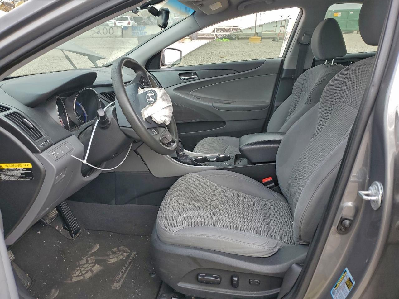2014 HYUNDAI SONATA GLS photo 7