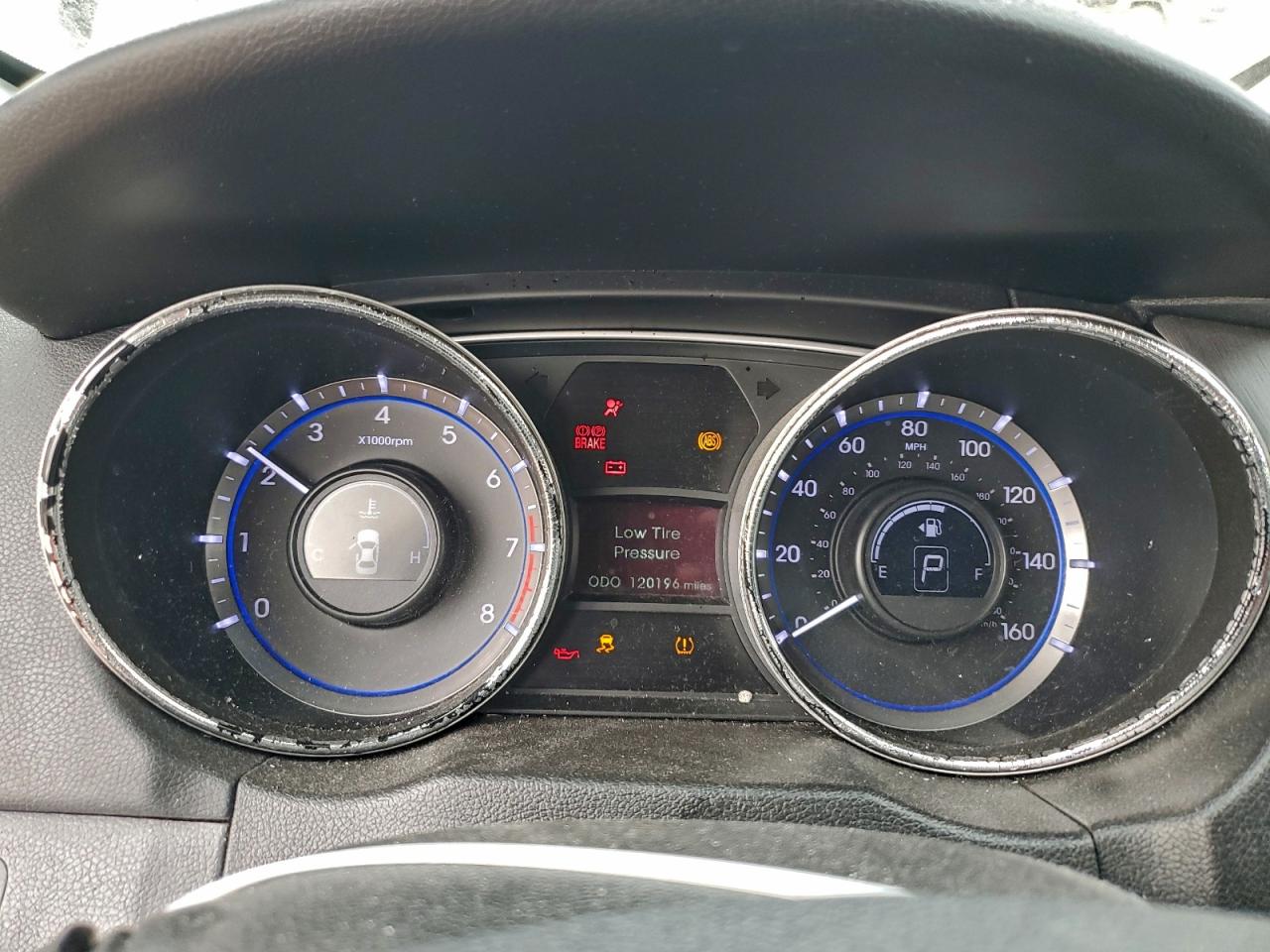 2014 HYUNDAI SONATA GLS photo 9