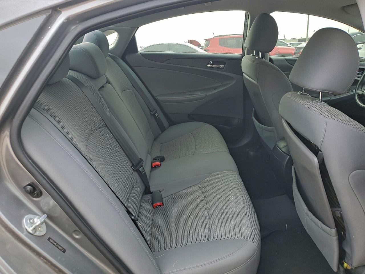 2014 HYUNDAI SONATA GLS photo 10