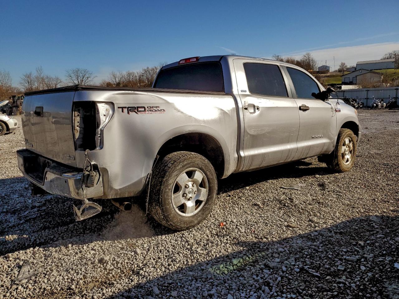 2013 TOYOTA TUNDRA CREWMAX SR5 photo 3