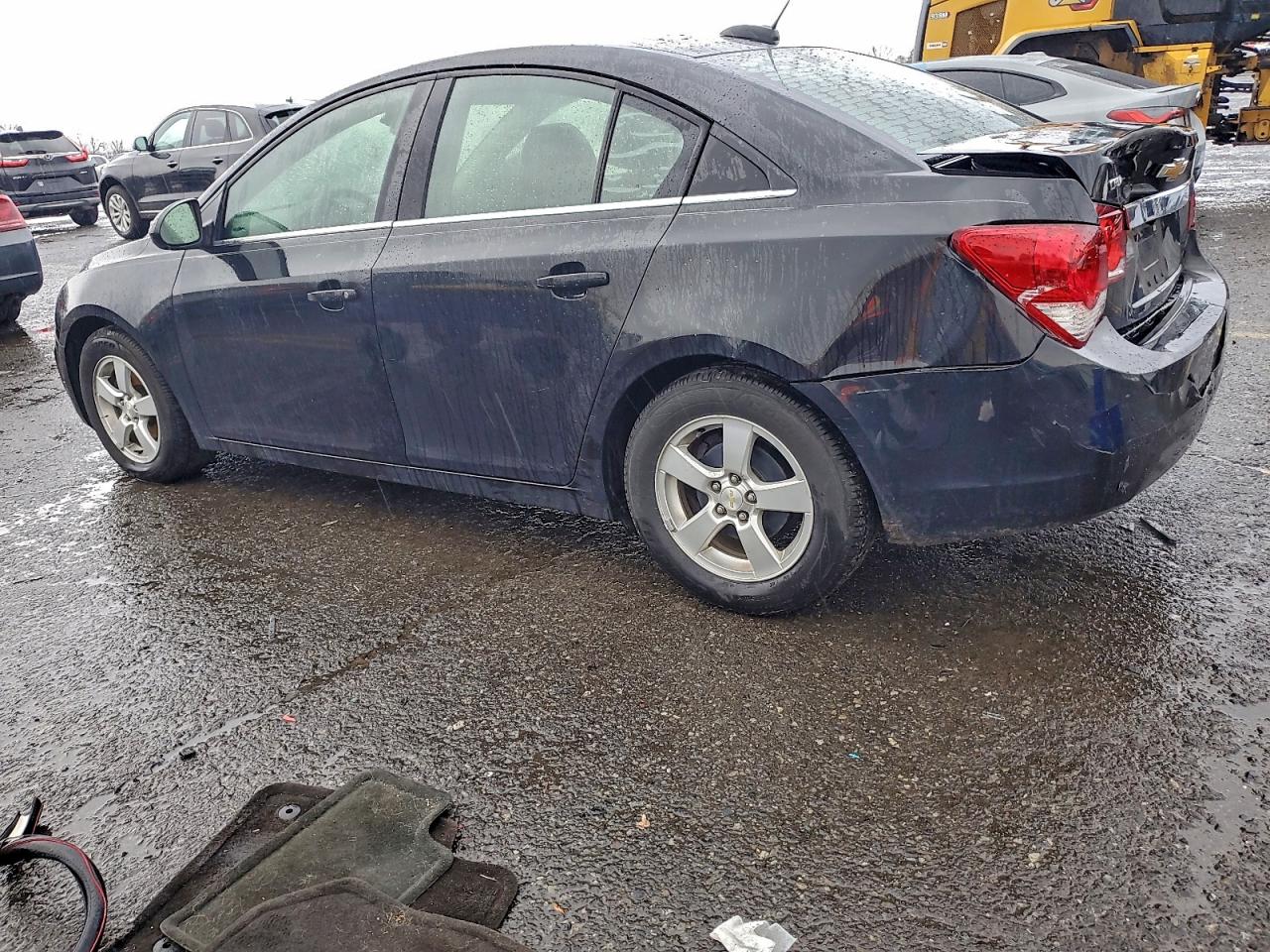 2016 CHEVROLET CRUZE LIMITED LT photo 2