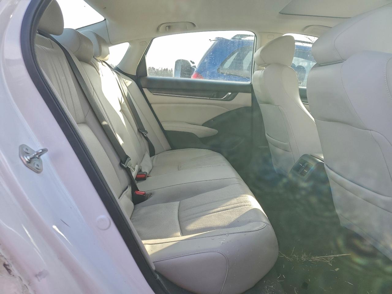2018 HONDA ACCORD TOURING photo 10
