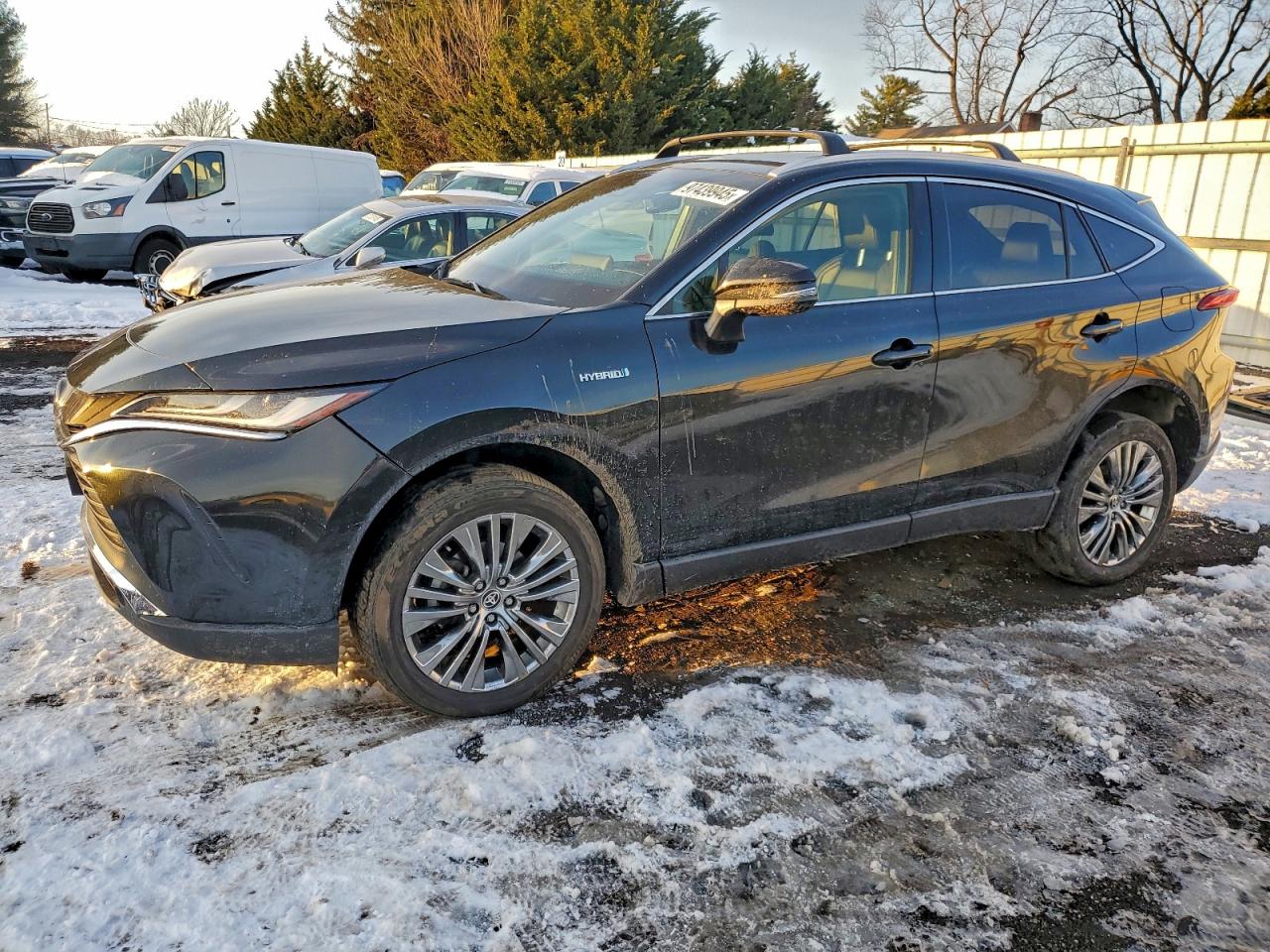 2021 TOYOTA VENZA