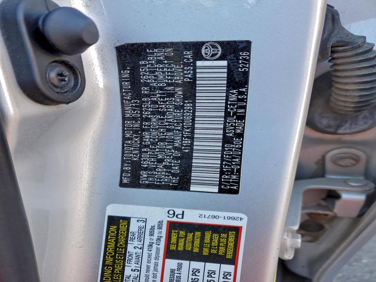 2013 TOYOTA CAMRY L photo 13