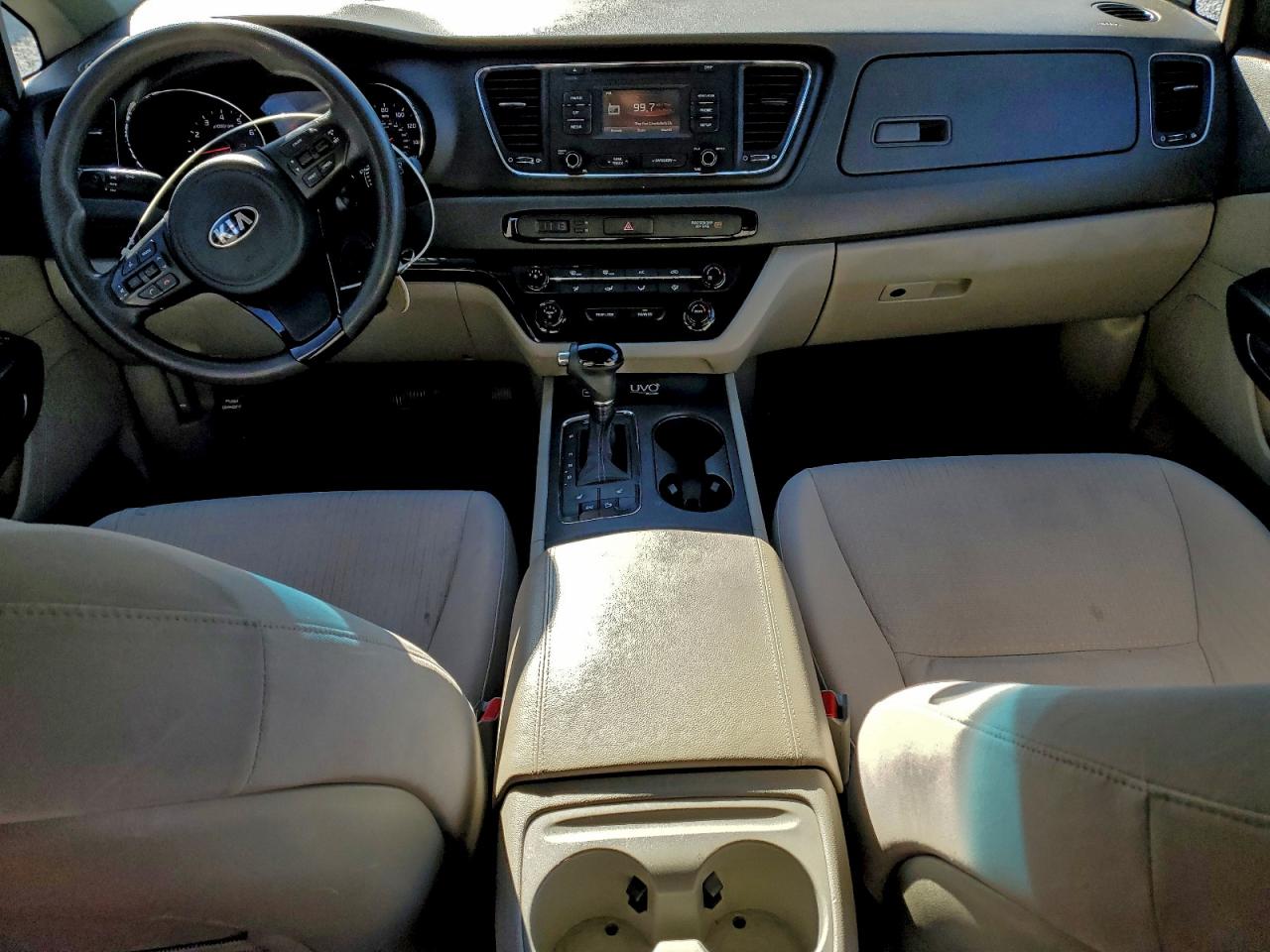 2016 KIA SEDONA LX photo 29