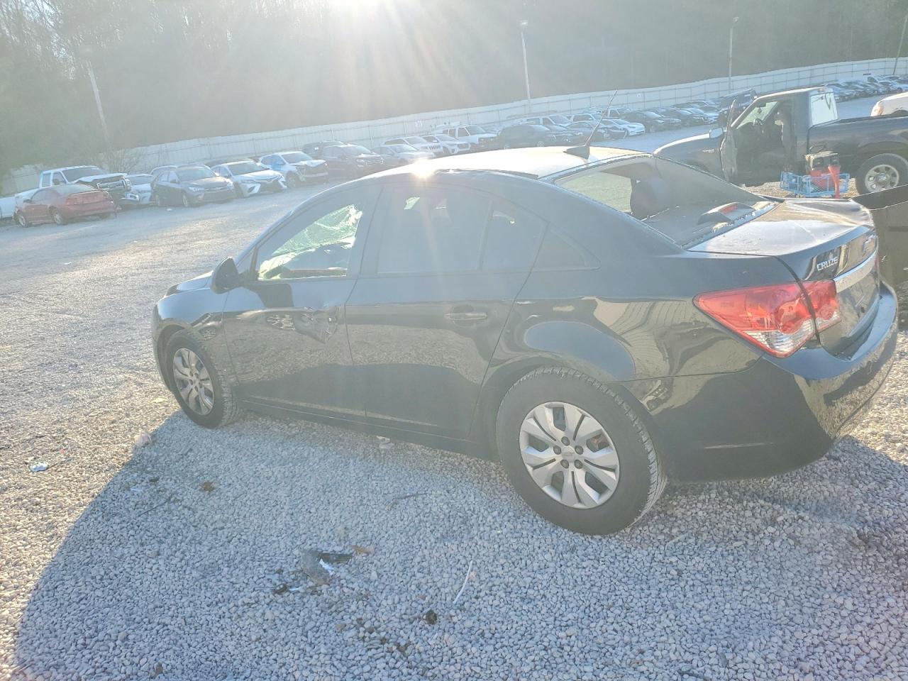 2014 CHEVROLET CRUZE LS photo 2