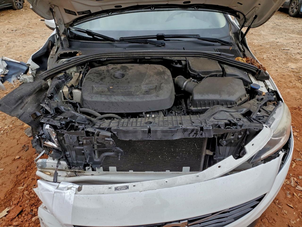2017 VOLVO S60 photo 11