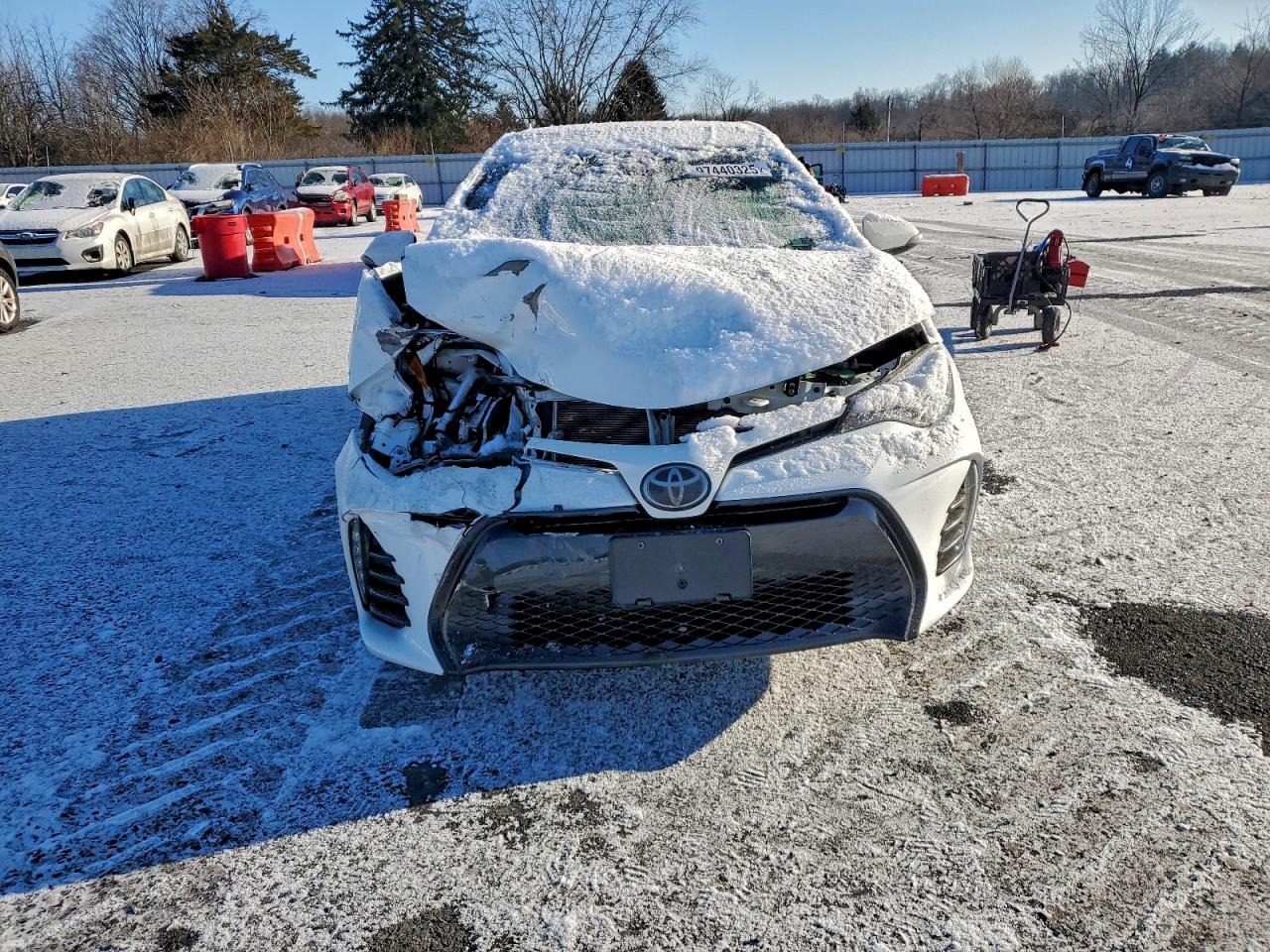 2019 TOYOTA COROLLA L photo 5