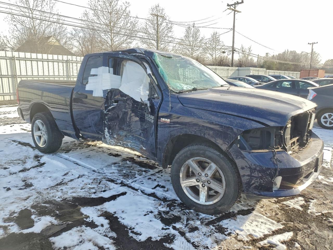 2014 RAM 1500 ST photo 4