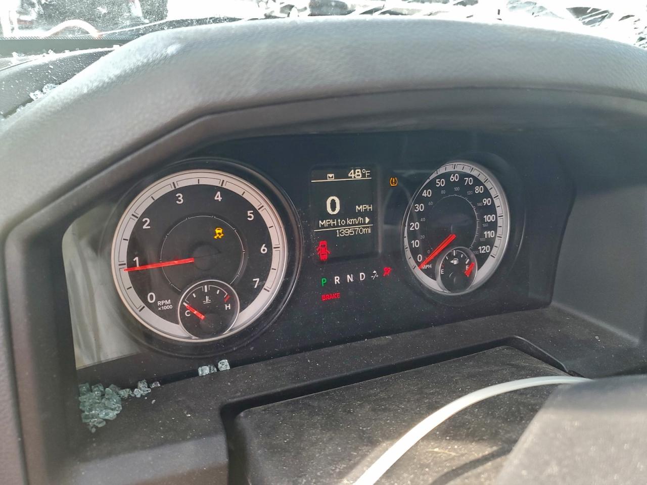 2014 RAM 1500 ST photo 9