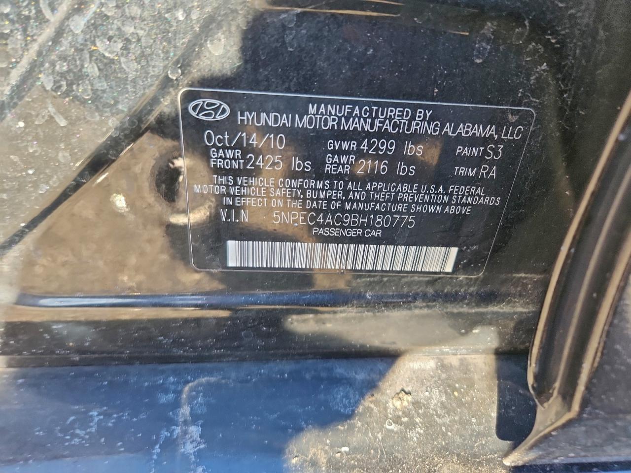 2011 HYUNDAI SONATA SE photo 13