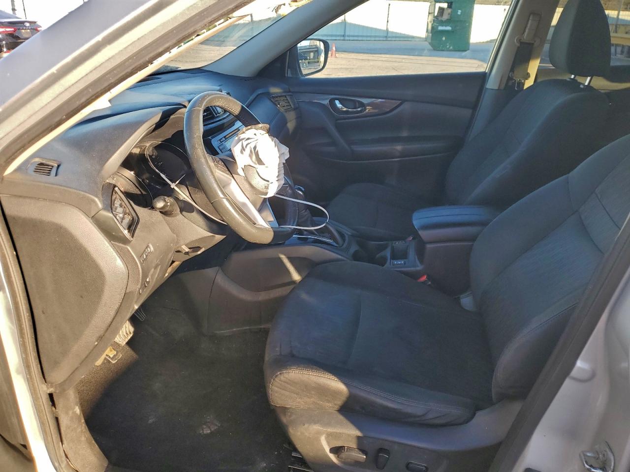 2018 NISSAN ROGUE SV photo 7
