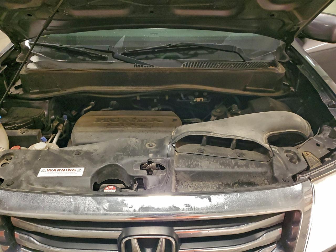 2015 HONDA PILOT SE photo 12