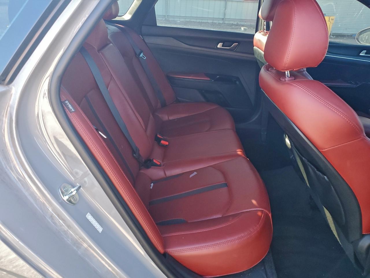 2023 KIA K5 GT LINE photo 10