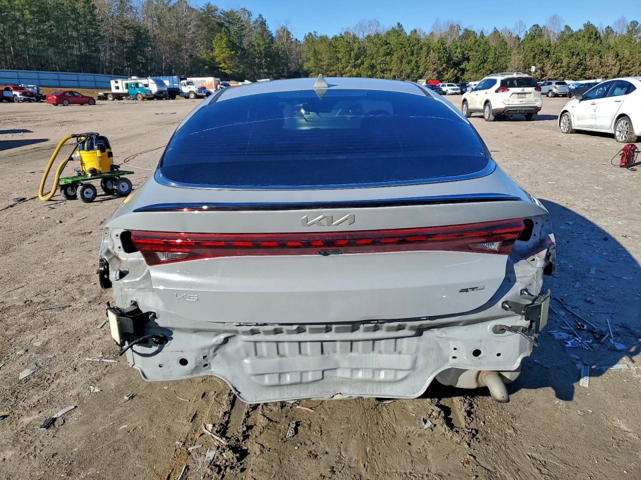 2023 KIA K5 GT LINE photo 6