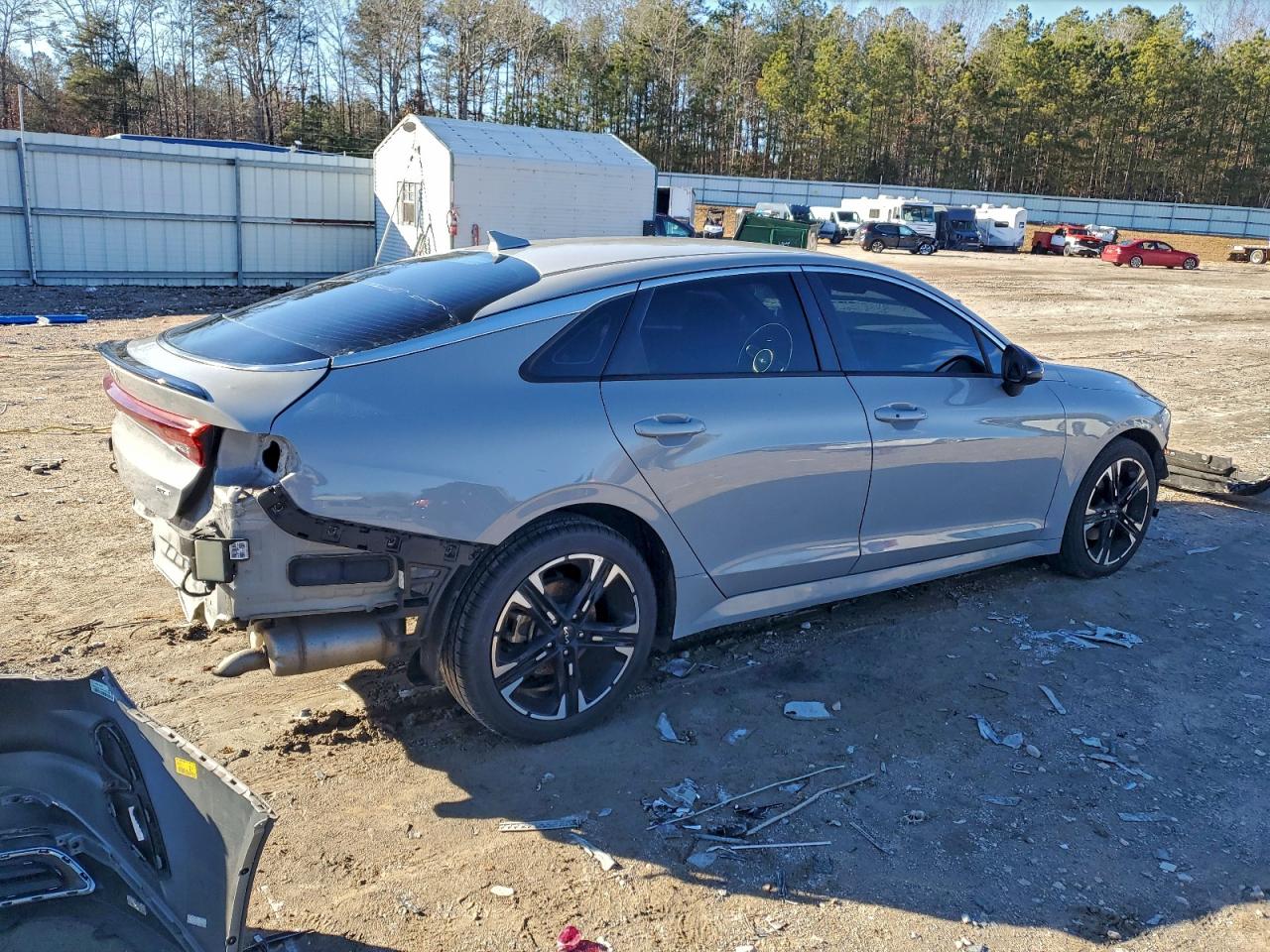 2023 KIA K5 GT LINE photo 3