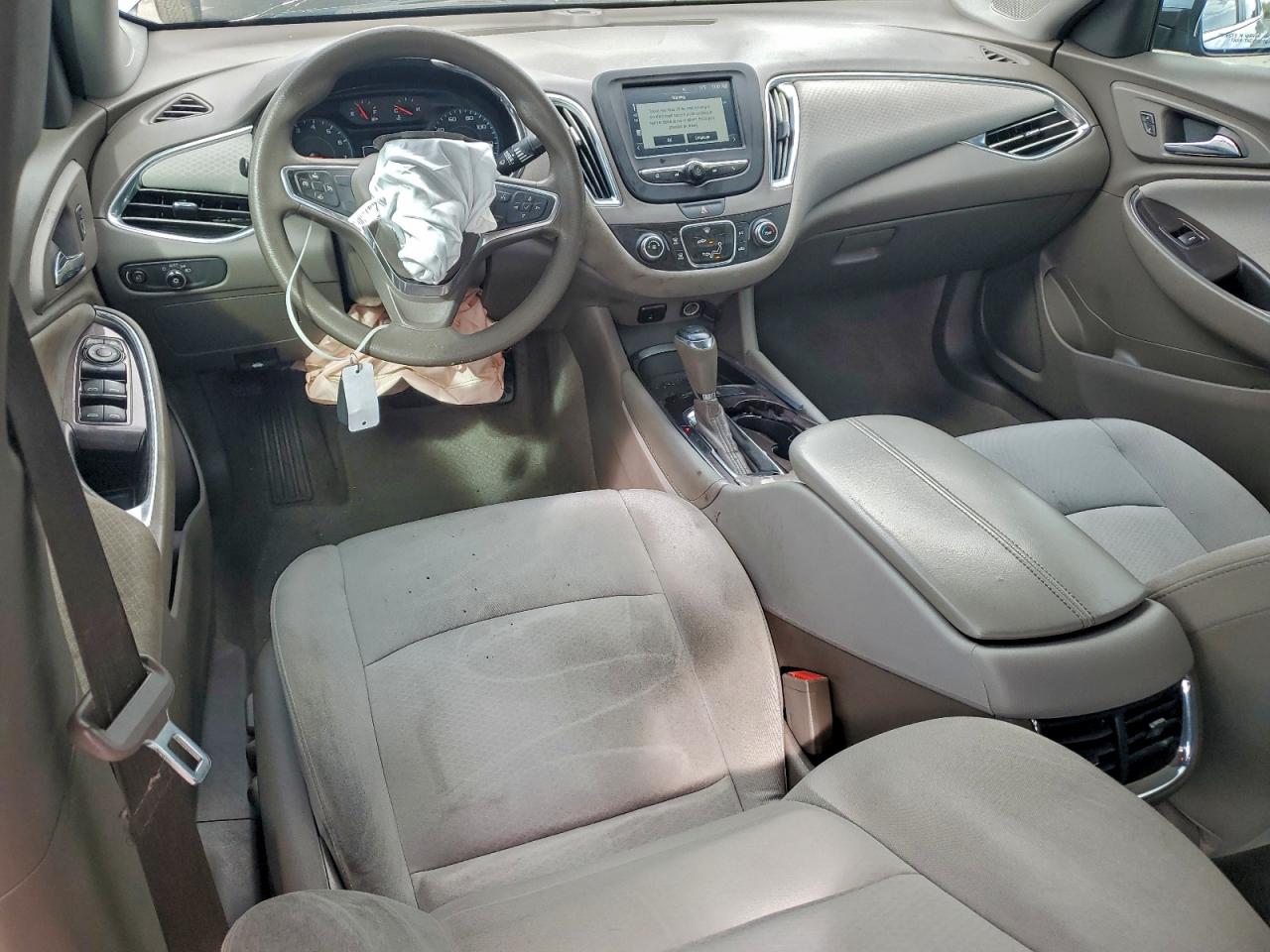 2018 CHEVROLET MALIBU LT photo 8