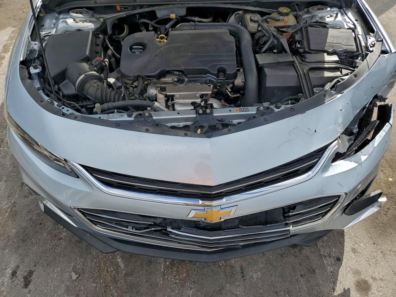 2018 CHEVROLET MALIBU LT photo 11